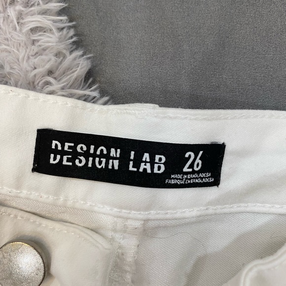 white jean - Picture 2 of 2